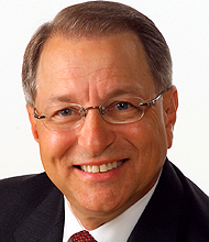 Frank Bucaro