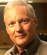 Tom Olivo